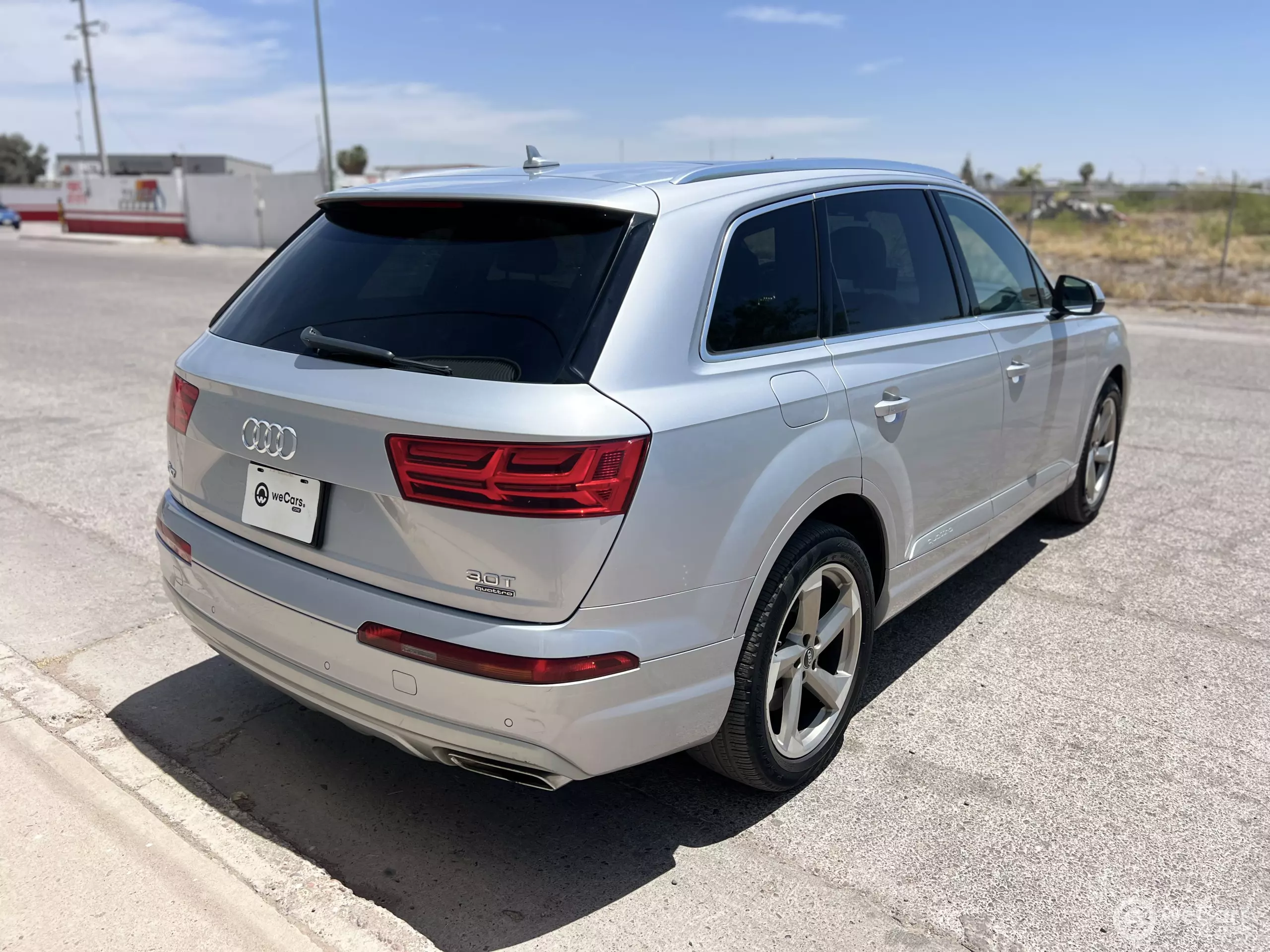 Audi Q7 VUD