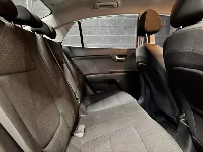 Kia Rio 2021