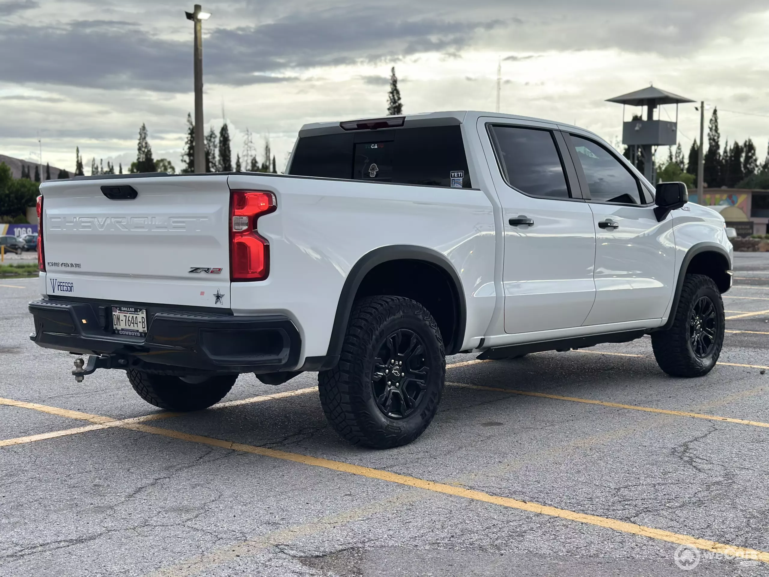 Chevrolet Cheyenne Pick-Up