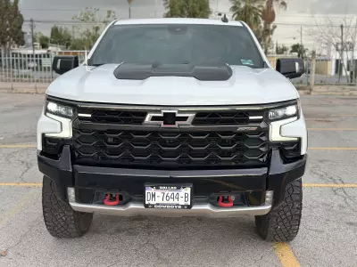 Chevrolet Cheyenne Pick-Up 2023