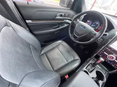 Ford Explorer VUD 2017