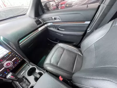 Ford Explorer VUD 2017