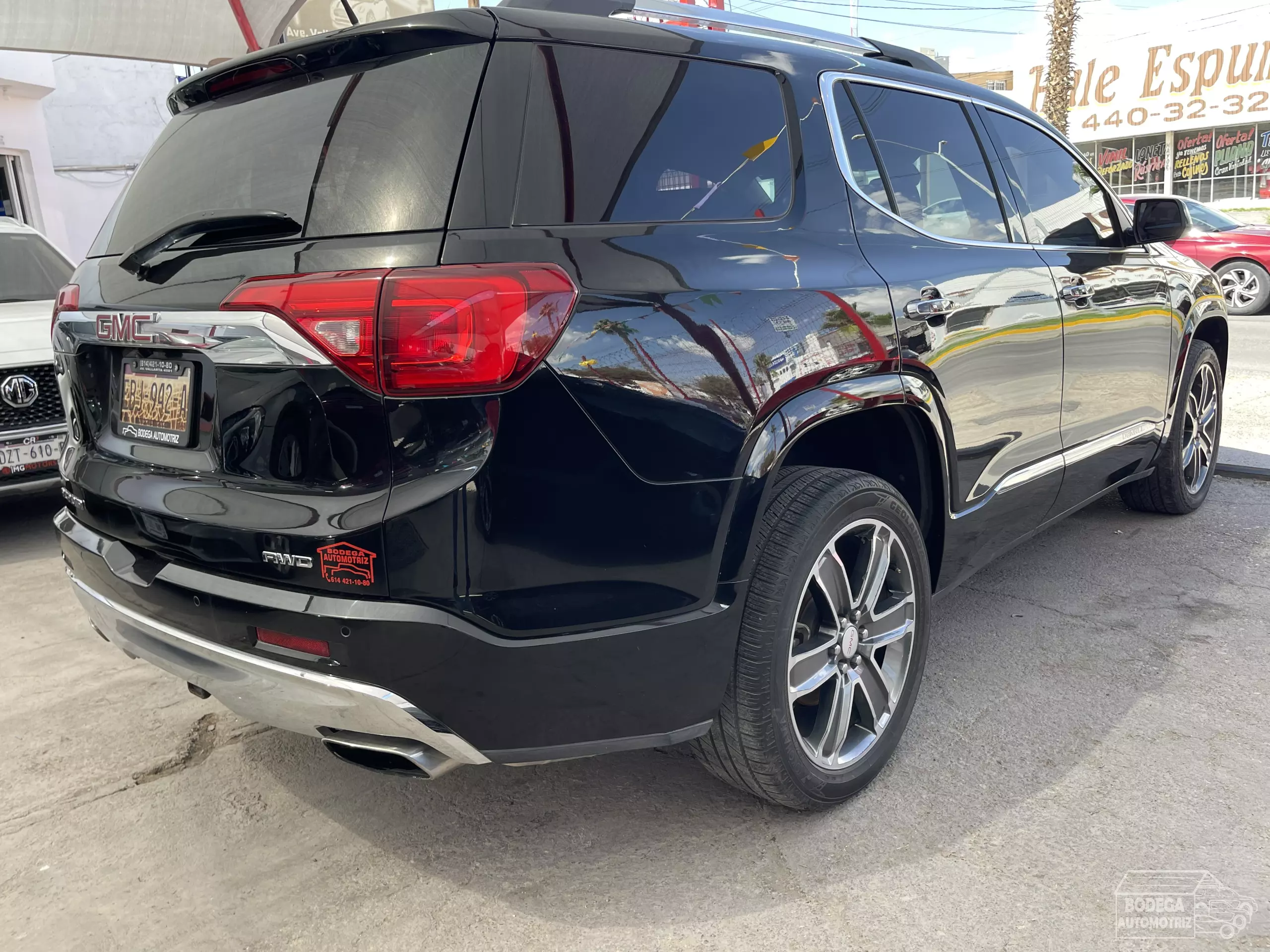 GMC Acadia VUD