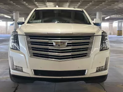Cadillac Escalade VUD 4x4 2015