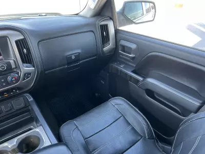 GMC Sierra Pick-Up 4x4 2015