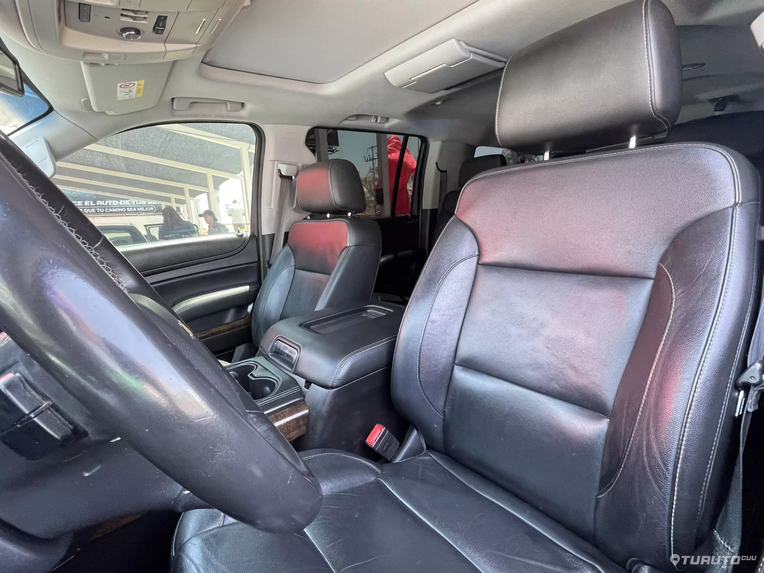 Chevrolet Suburban VUD