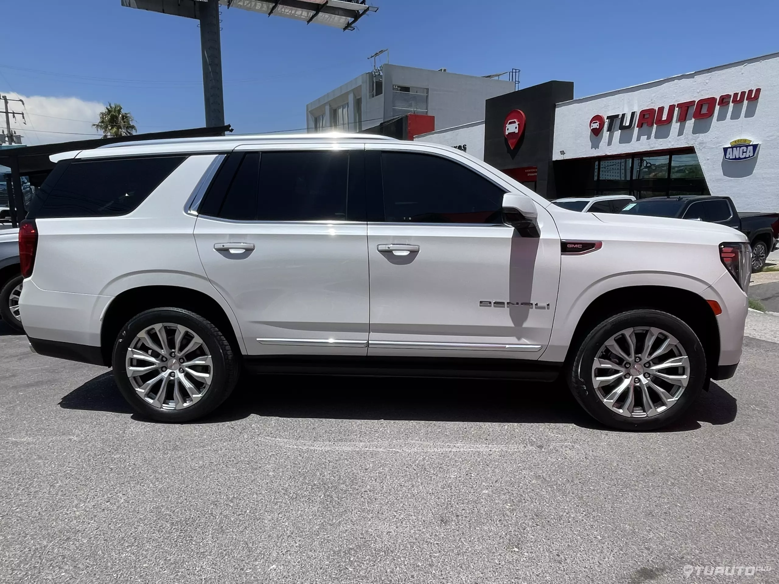 GMC Yukon VUD