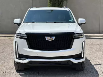 Cadillac Escalade VUD 2023