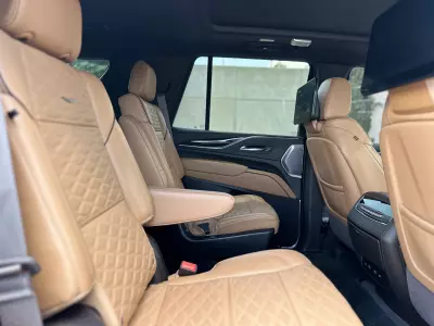 Cadillac Escalade VUD 2023