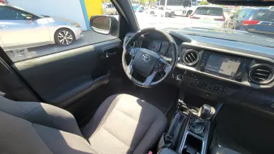 Toyota Tacoma Pick-Up 2016