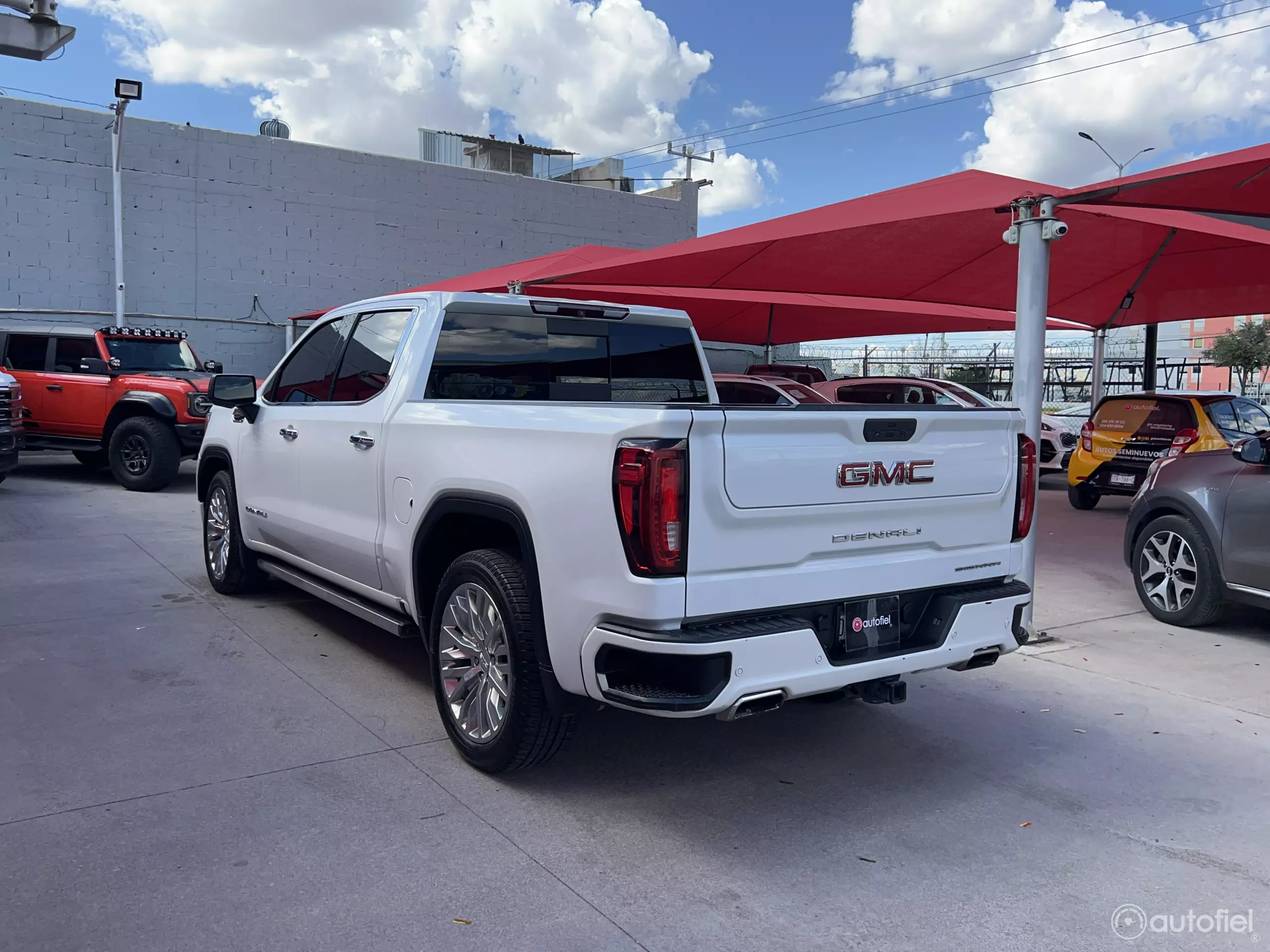 GMC Sierra Pick-Up 4x4