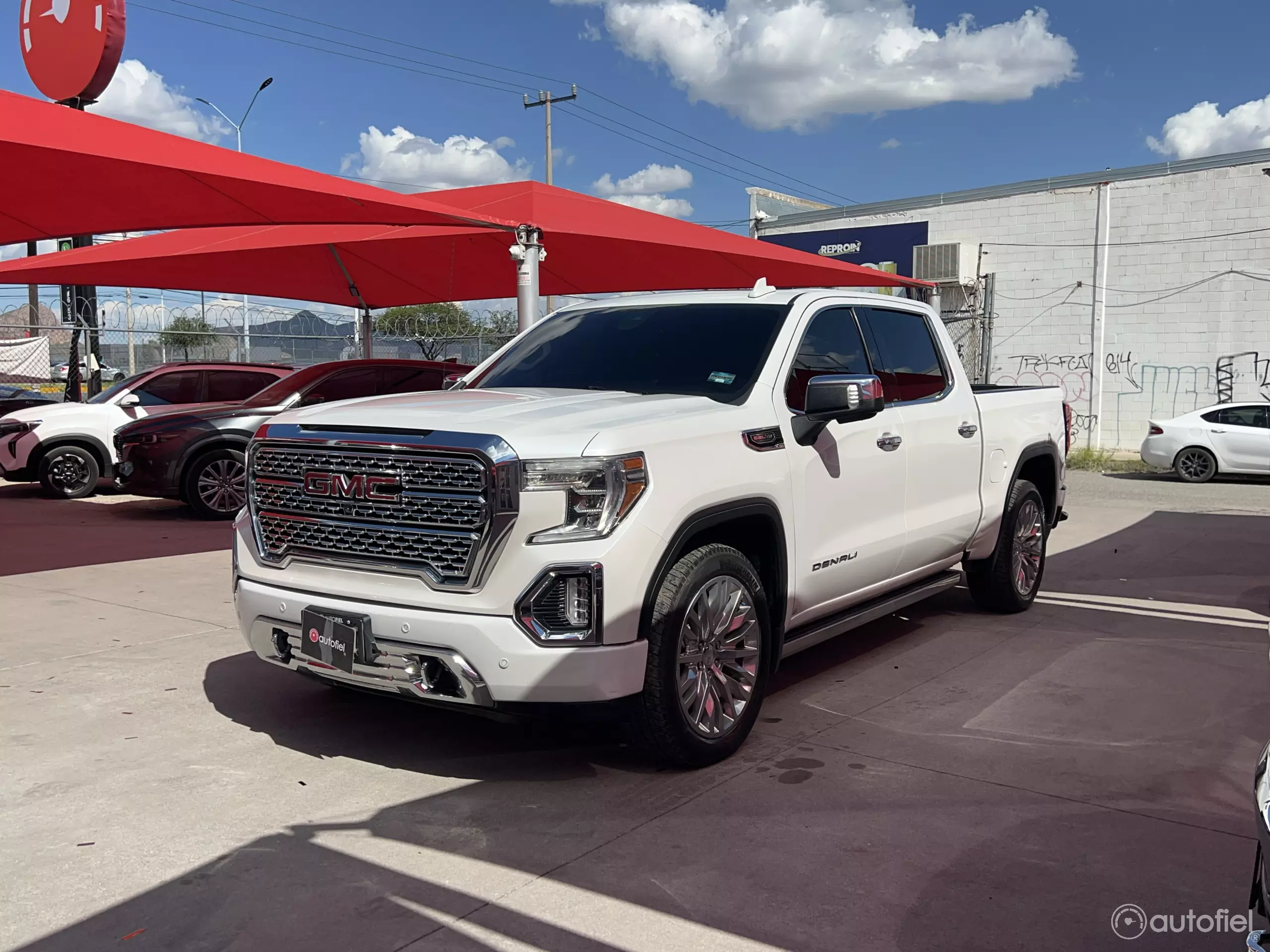 GMC Sierra Pick-Up 4x4