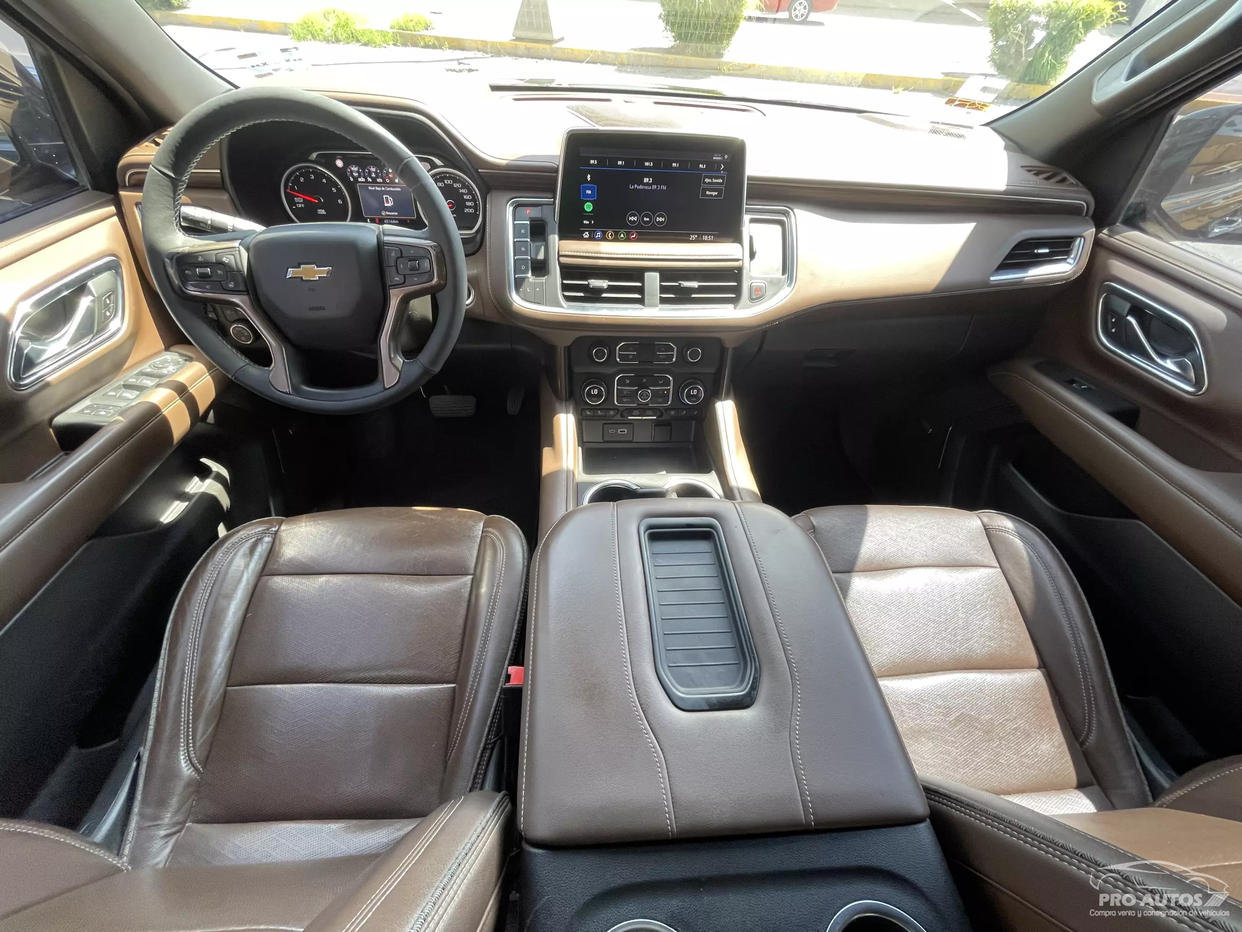Chevrolet Suburban VUD