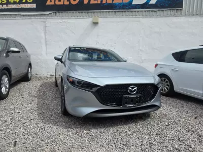 Mazda Mazda 3 2023
