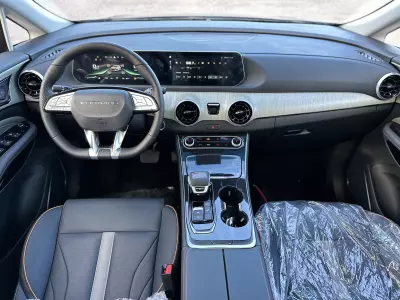 Dongfeng M4 2025