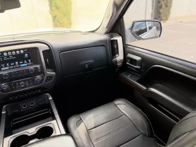 GMC Sierra Pick-Up 4x4 2017