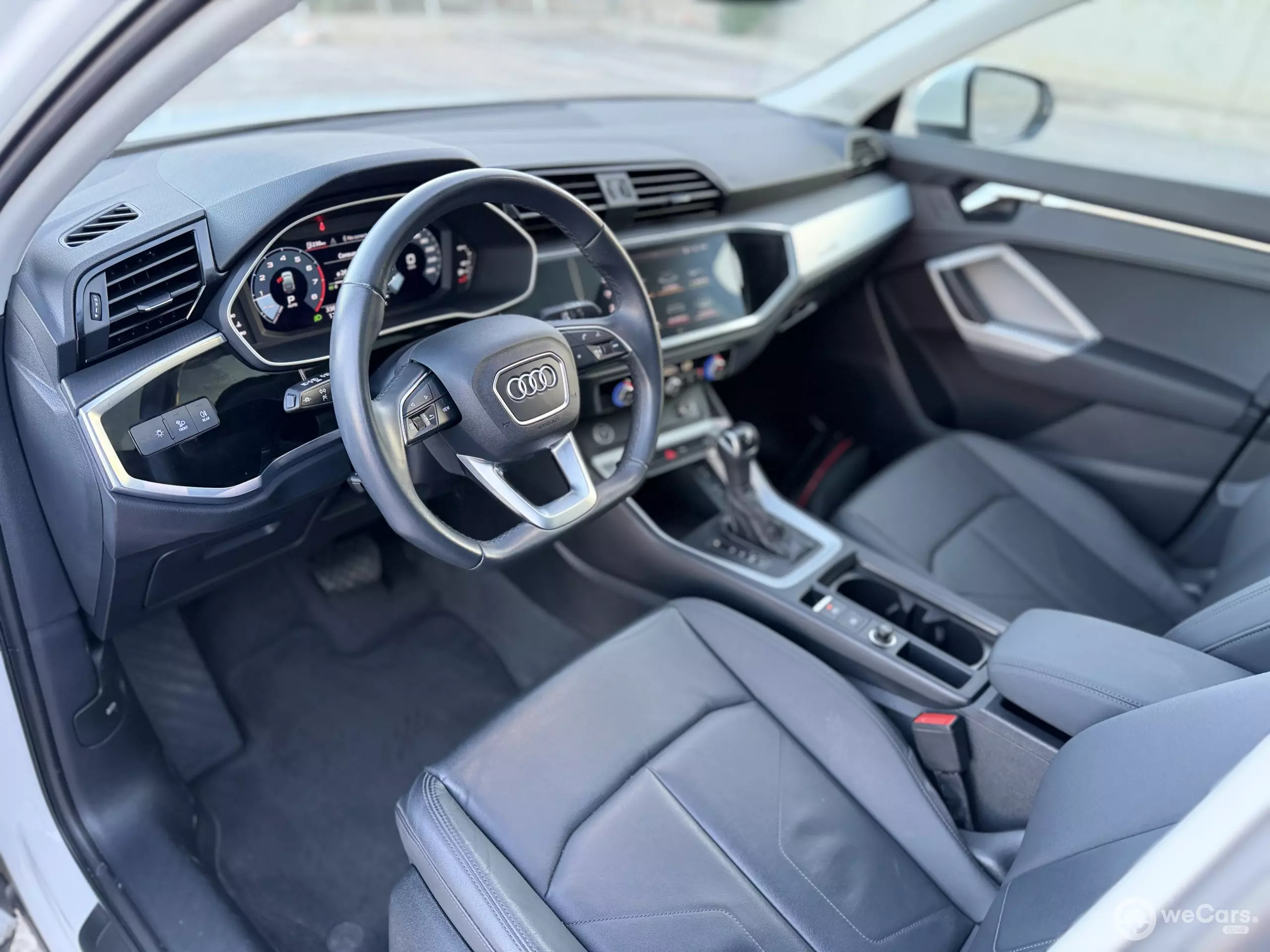 Audi Q3 VUD