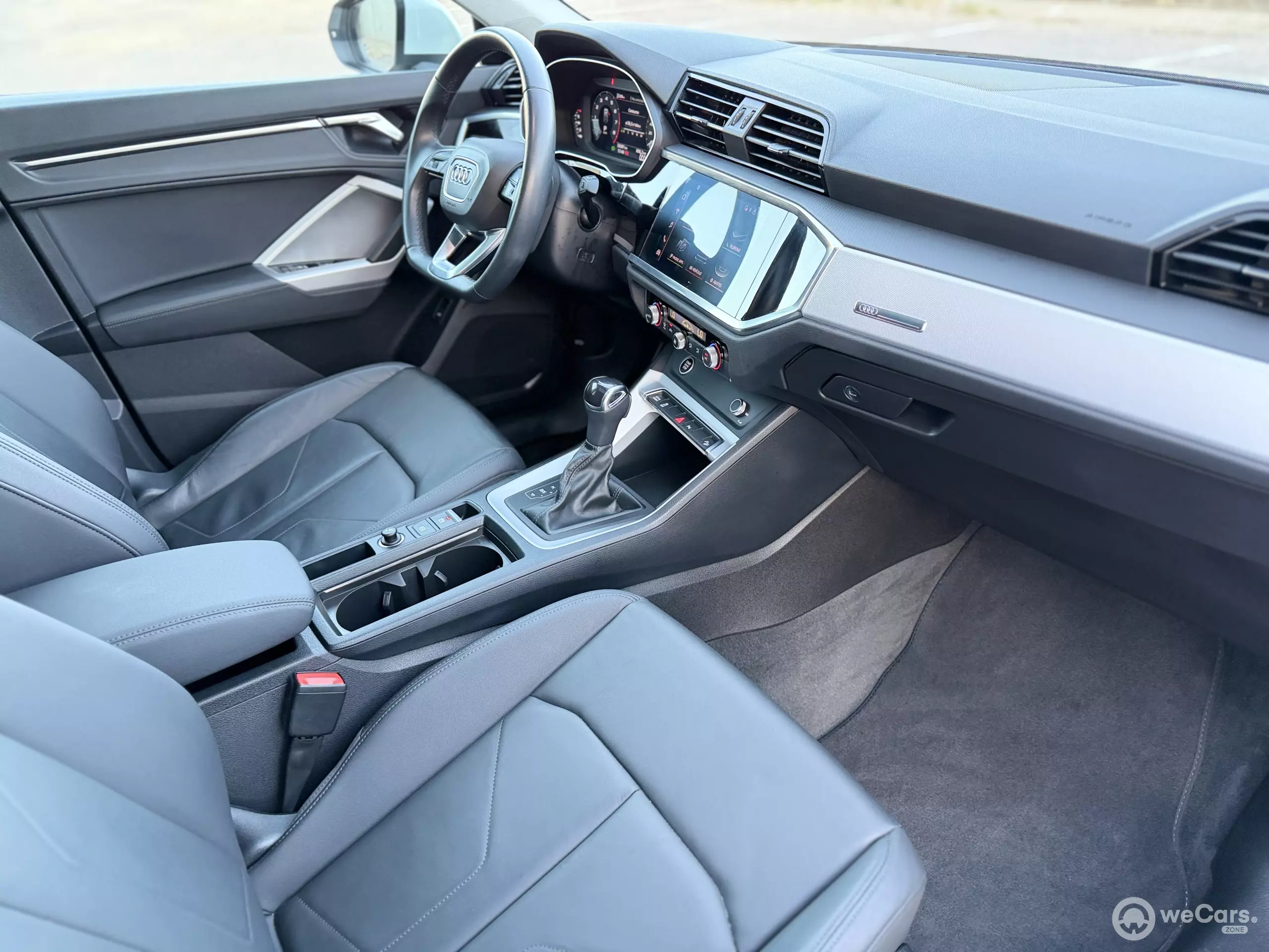 Audi Q3 VUD