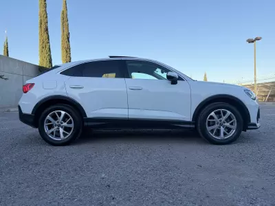 Audi Q3 VUD 2022