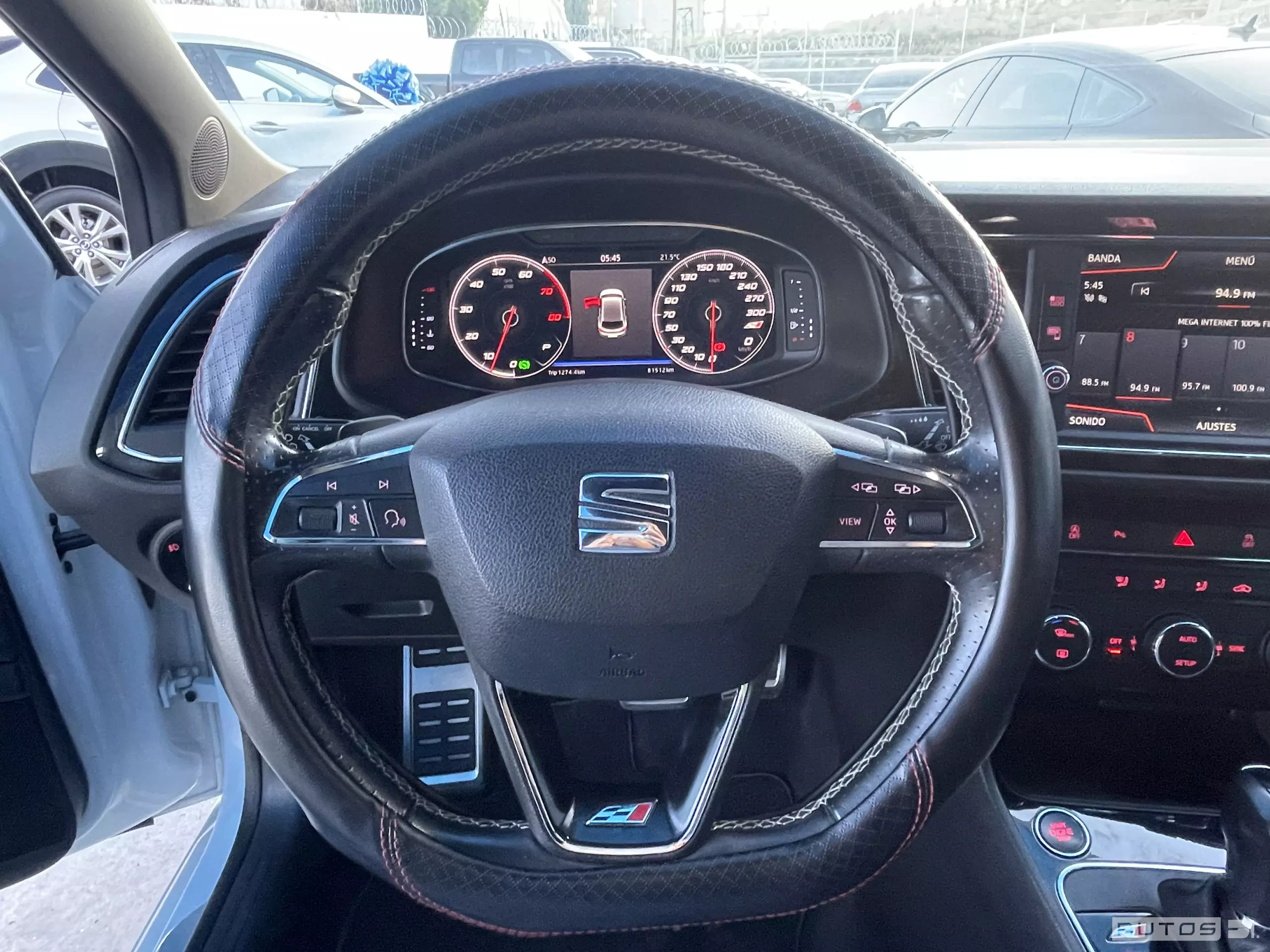 SEAT León