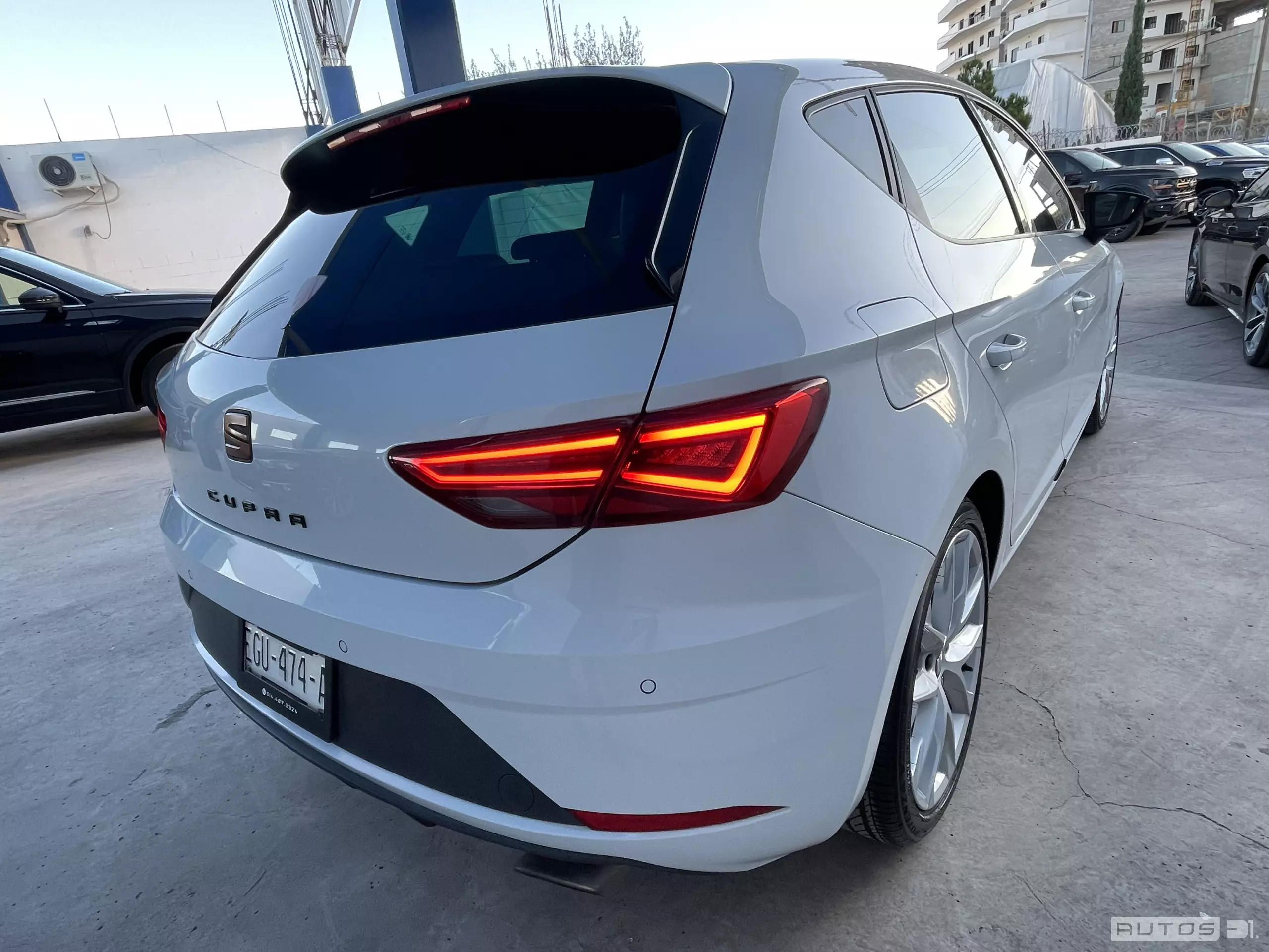 SEAT León