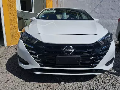 Nissan Versa 2023