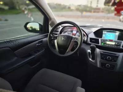 Honda Odyssey Minivan 2016