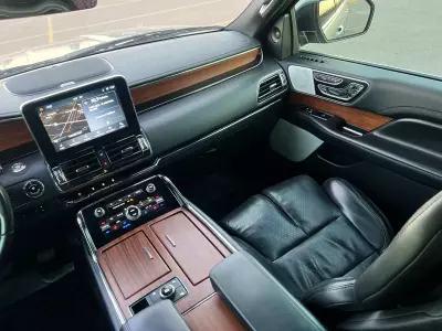 Lincoln Navigator VUD 2020