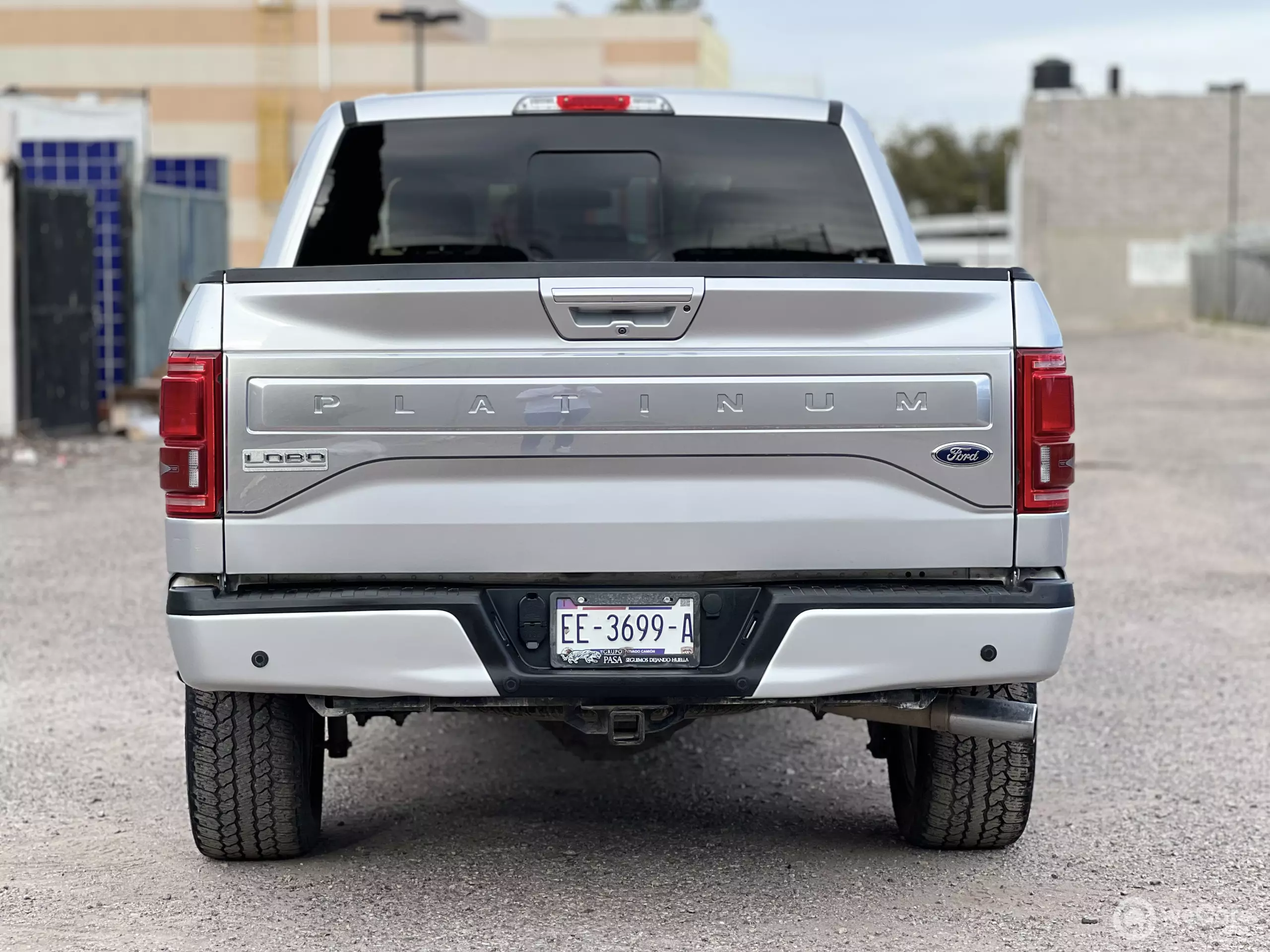 Ford Lobo Pick-Up