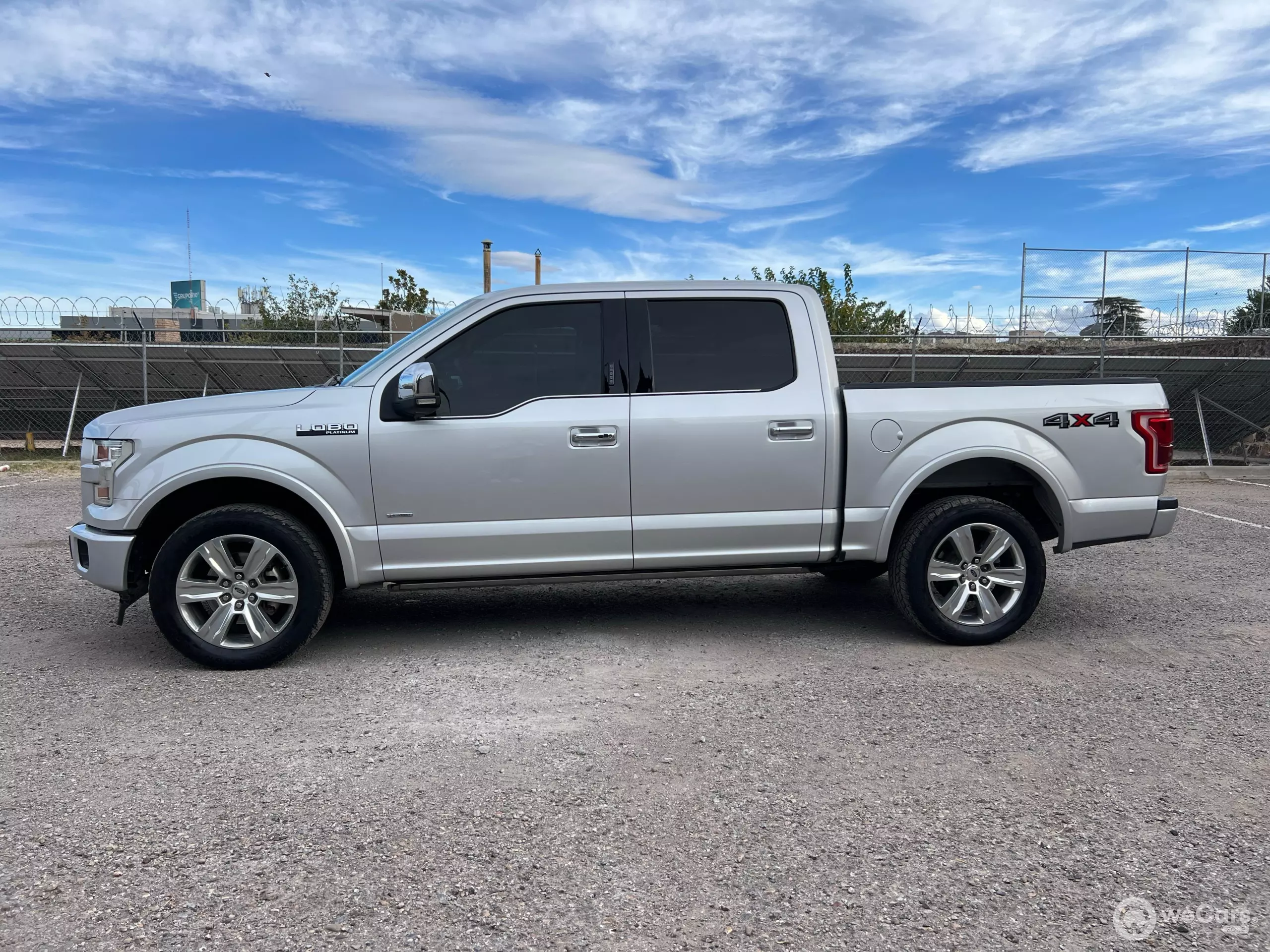 Ford Lobo Pick-Up