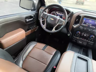 Chevrolet Cheyenne Pick-Up 2021