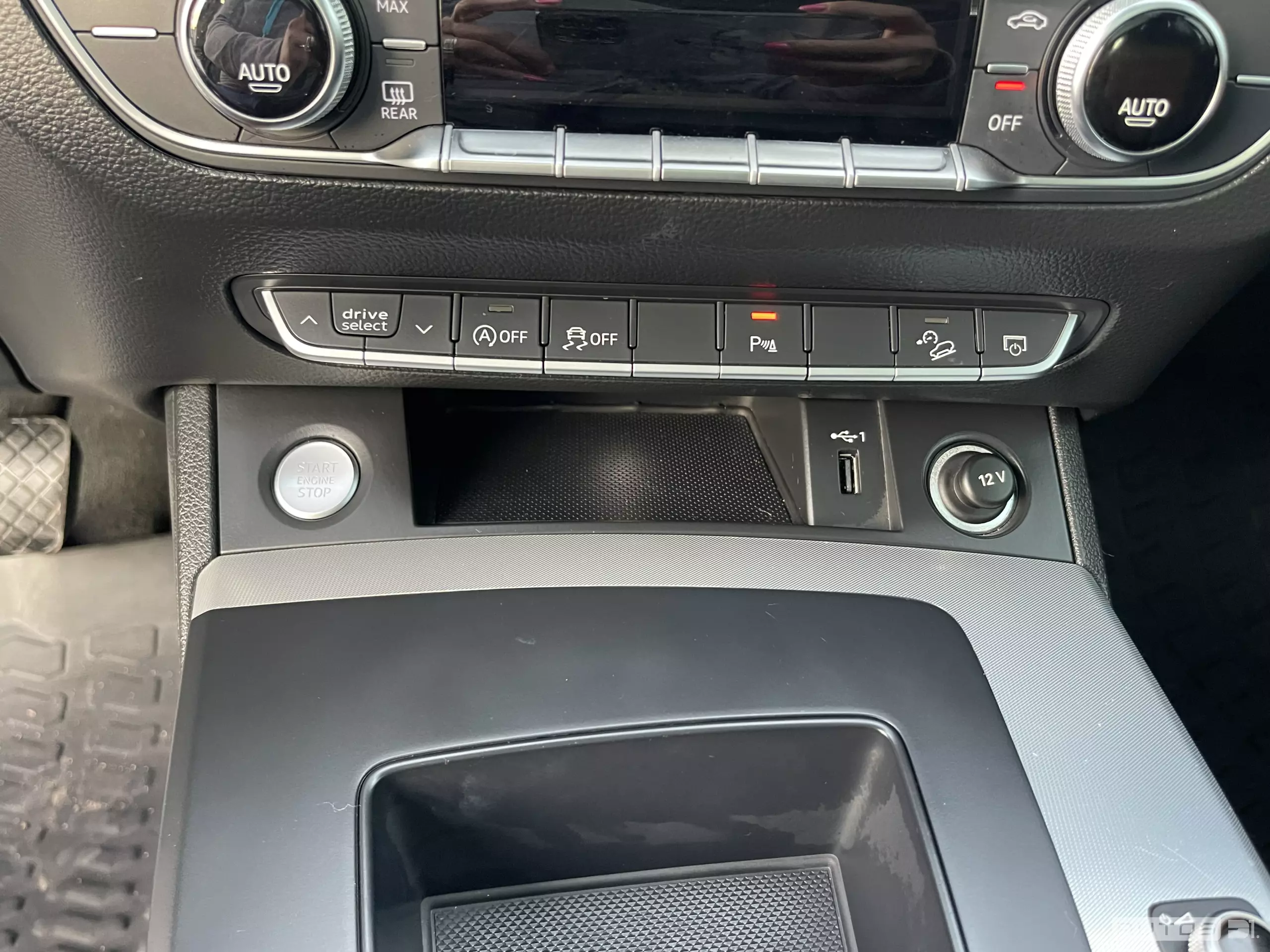 Audi Q5 VUD