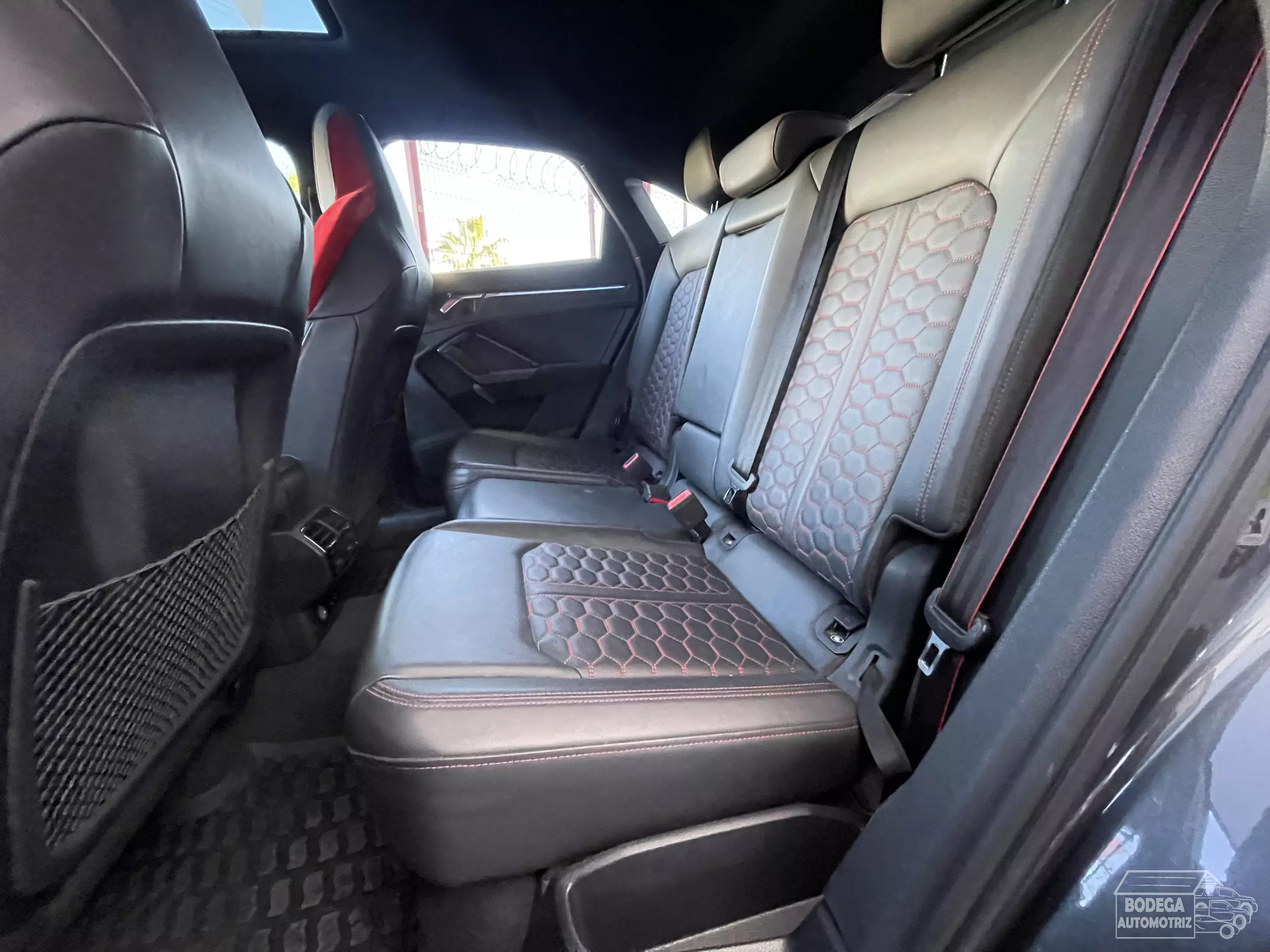 Audi Q3 VUD