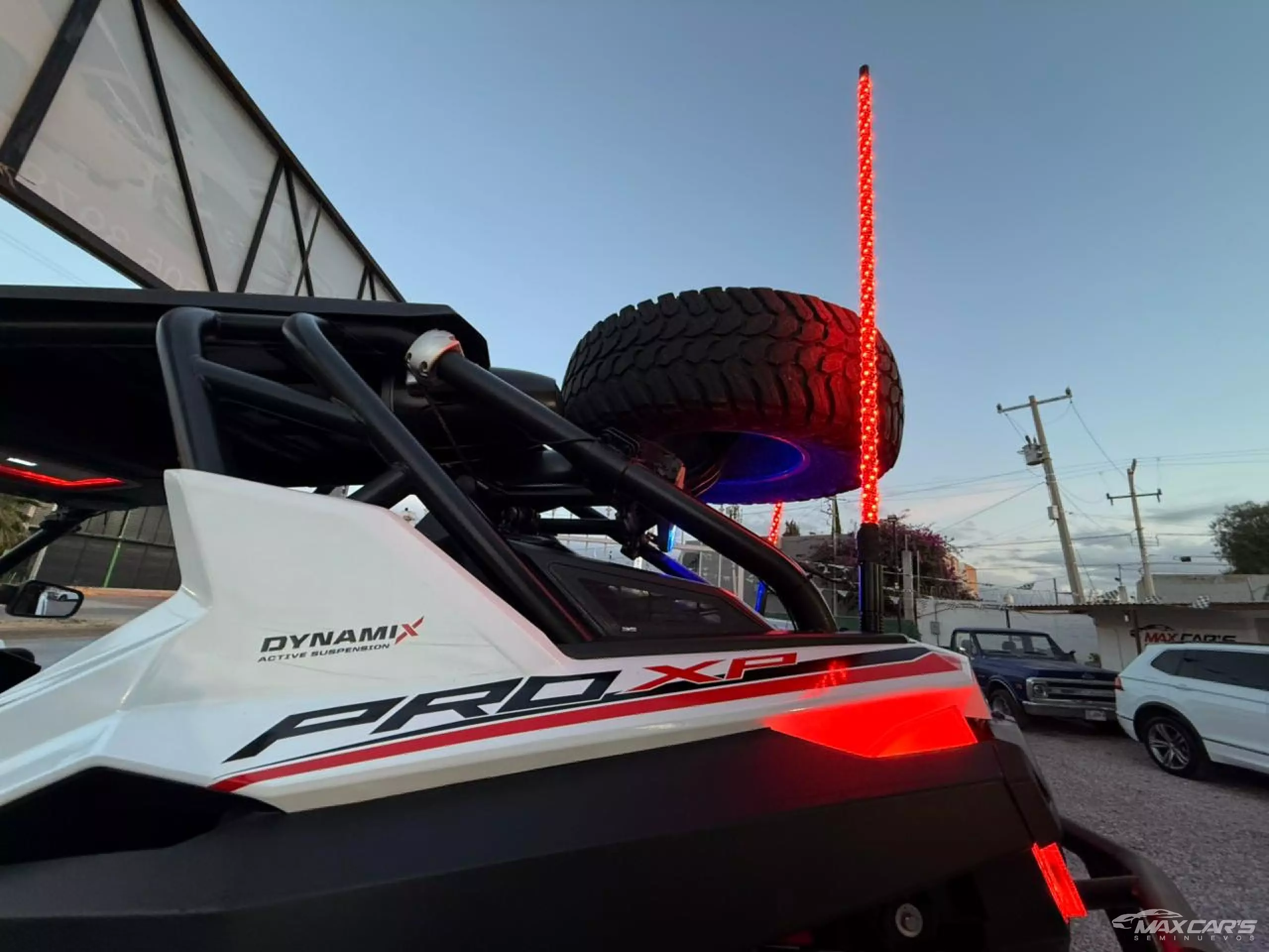 POLARIS RZR 