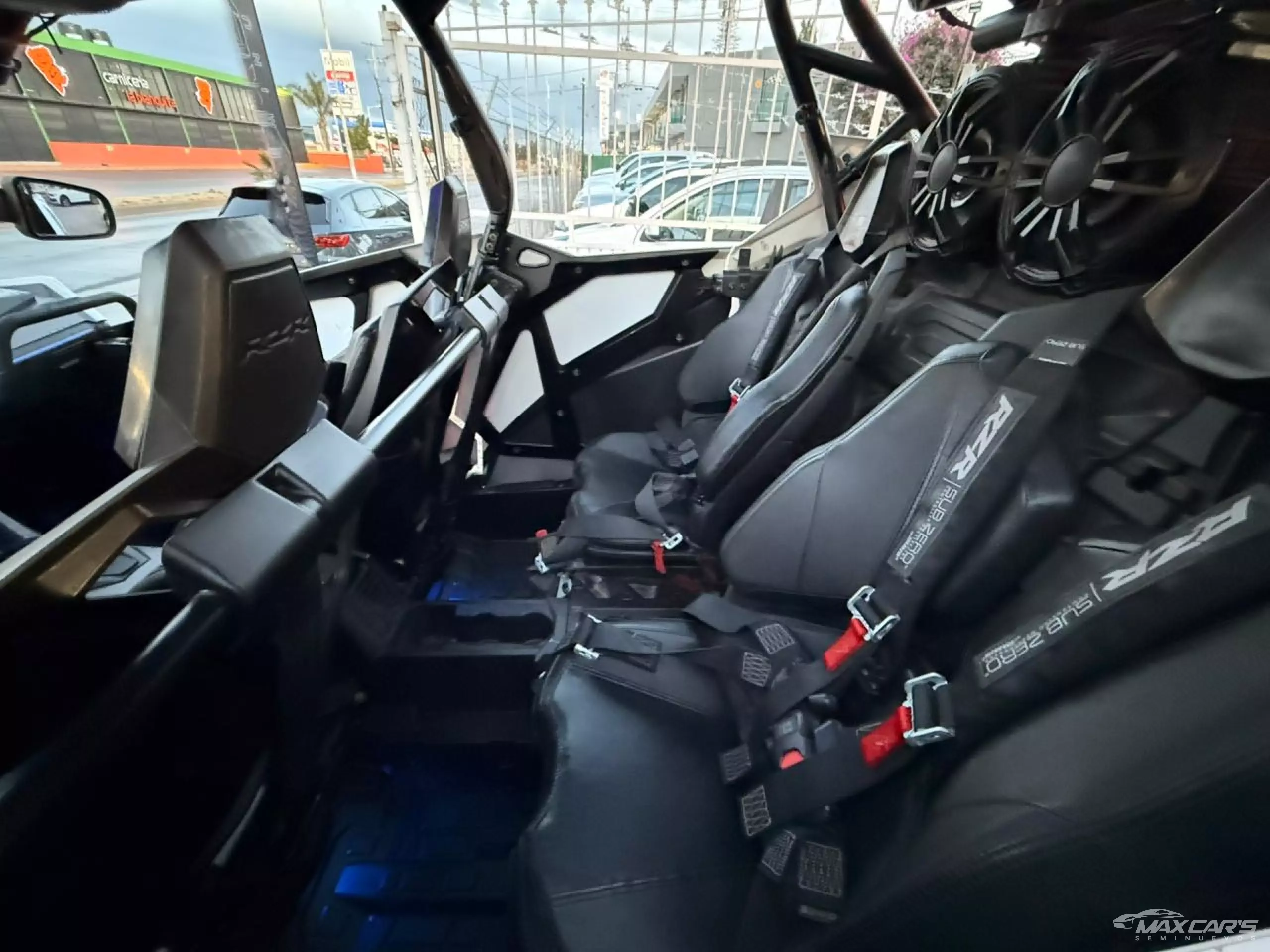 POLARIS RZR 