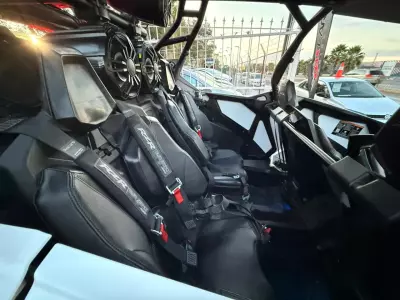 POLARIS RZR 2021