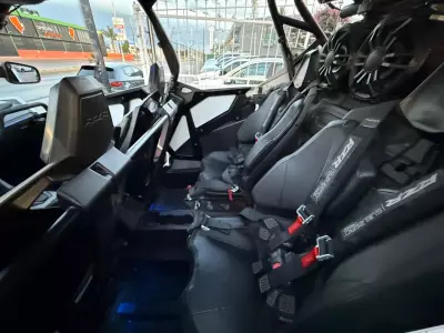 POLARIS RZR 2021