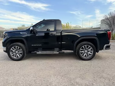 GMC Sierra Pick-Up 4x4 2024