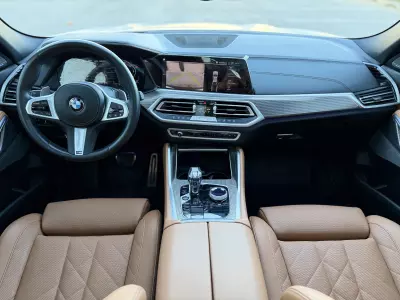 BMW X6 VUD 2023