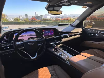Cadillac Escalade VUD 2023