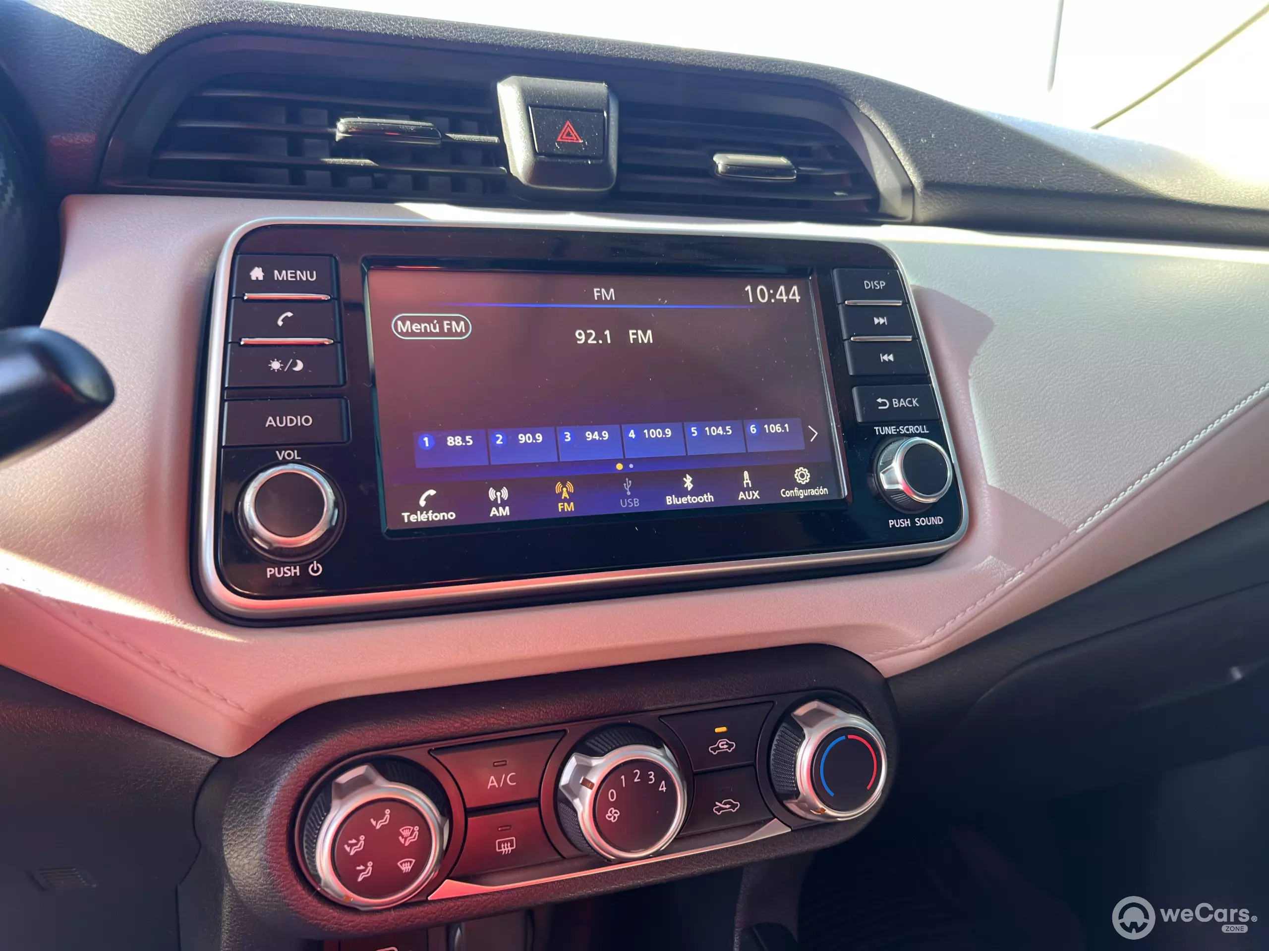 Nissan Versa