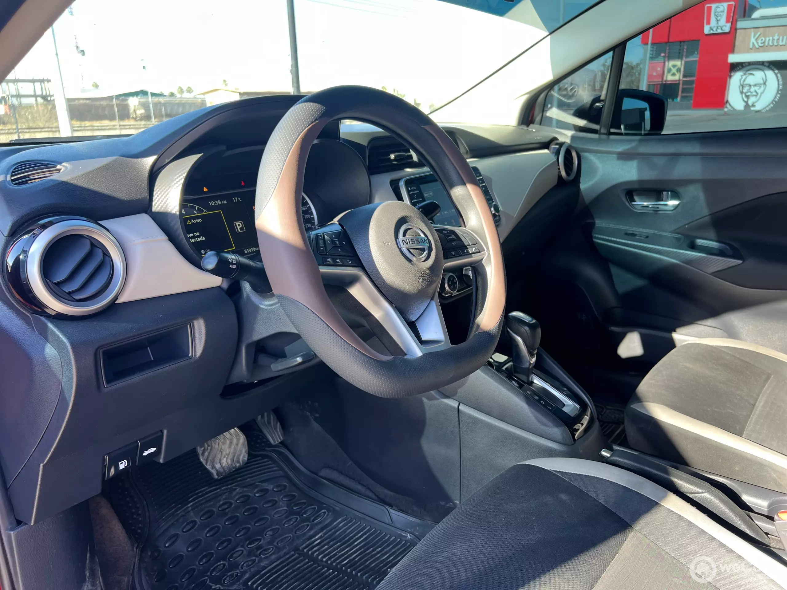 Nissan Versa