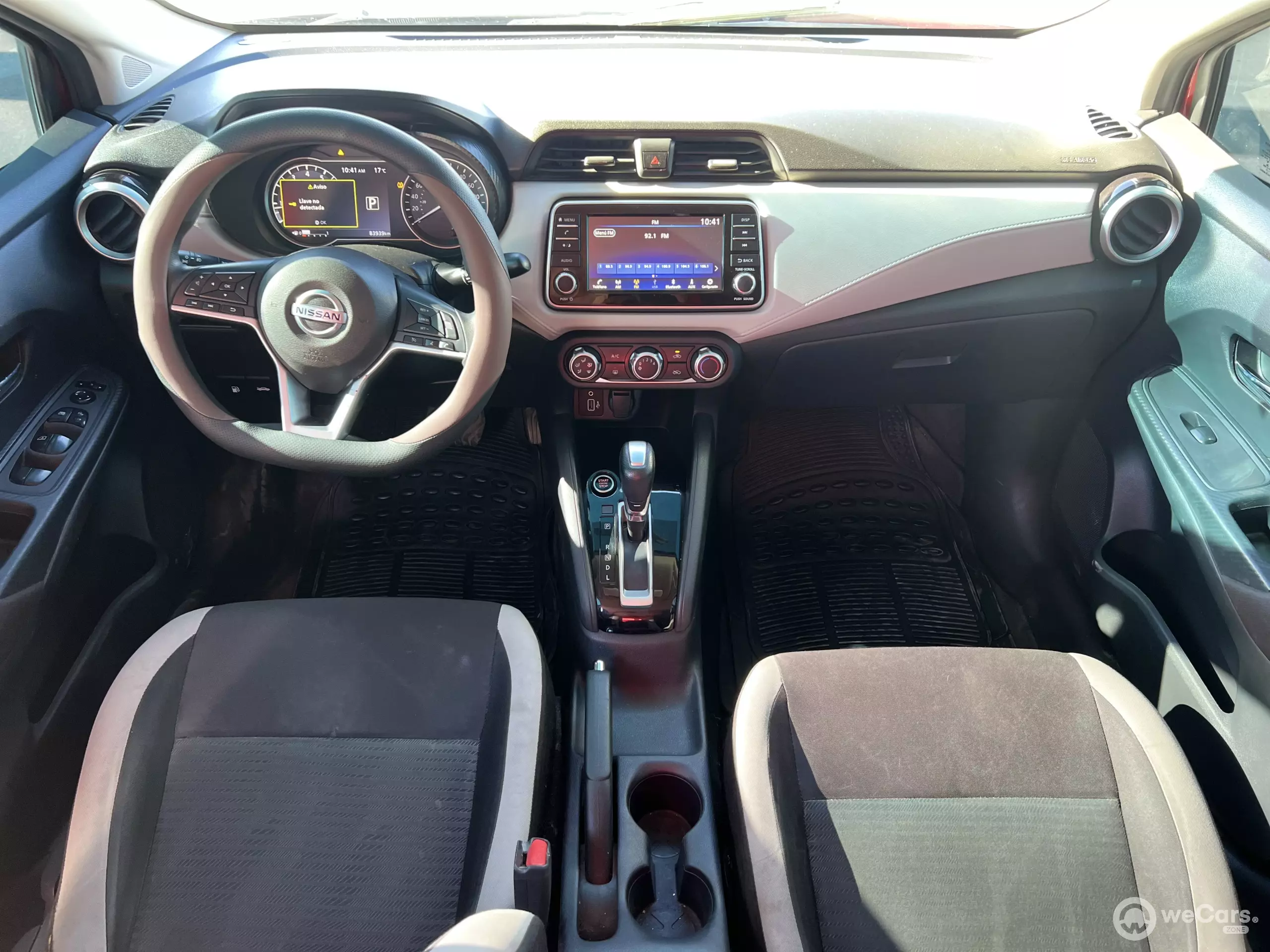 Nissan Versa