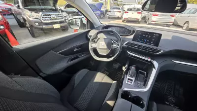 Peugeot 3008 VUD 2022
