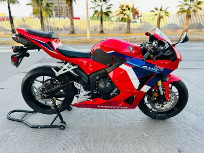 Honda CBR600RR 2021