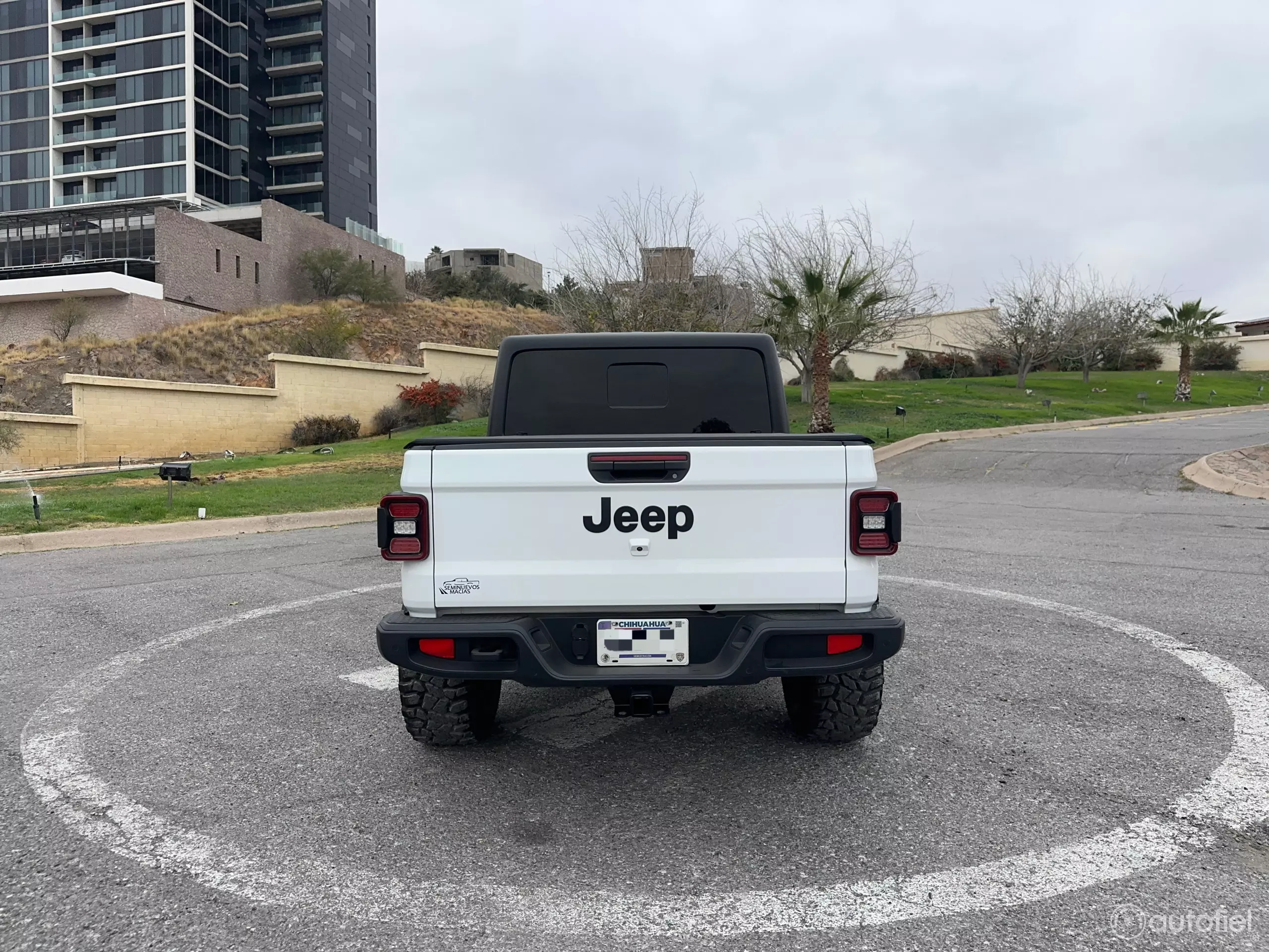 Jeep JT Pick-Up 4X4