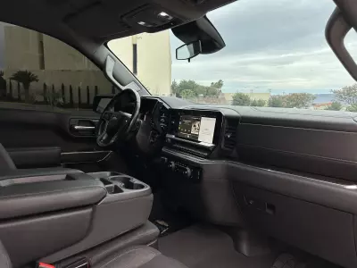 Chevrolet Cheyenne Pick-Up 2023