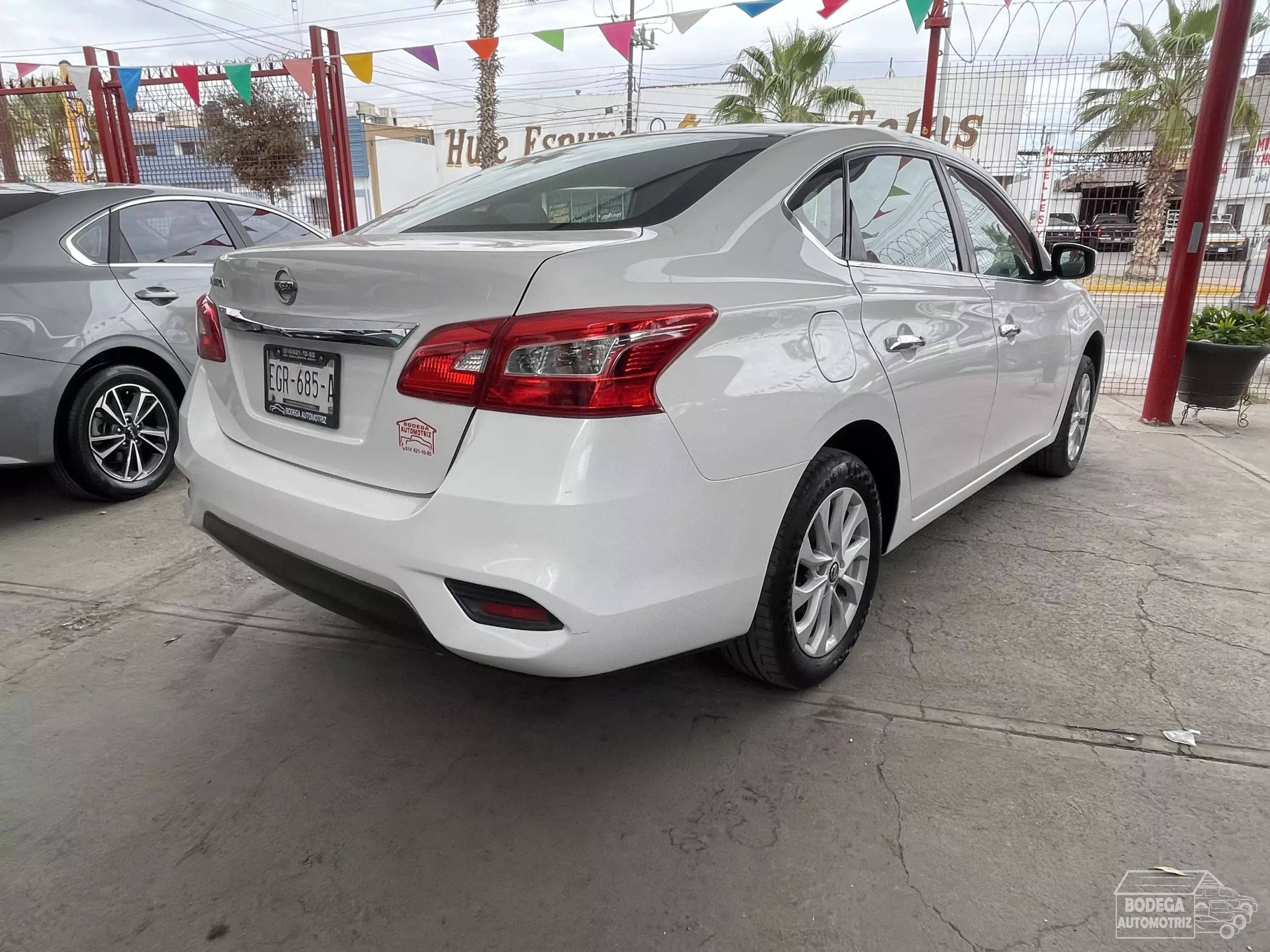Nissan Sentra