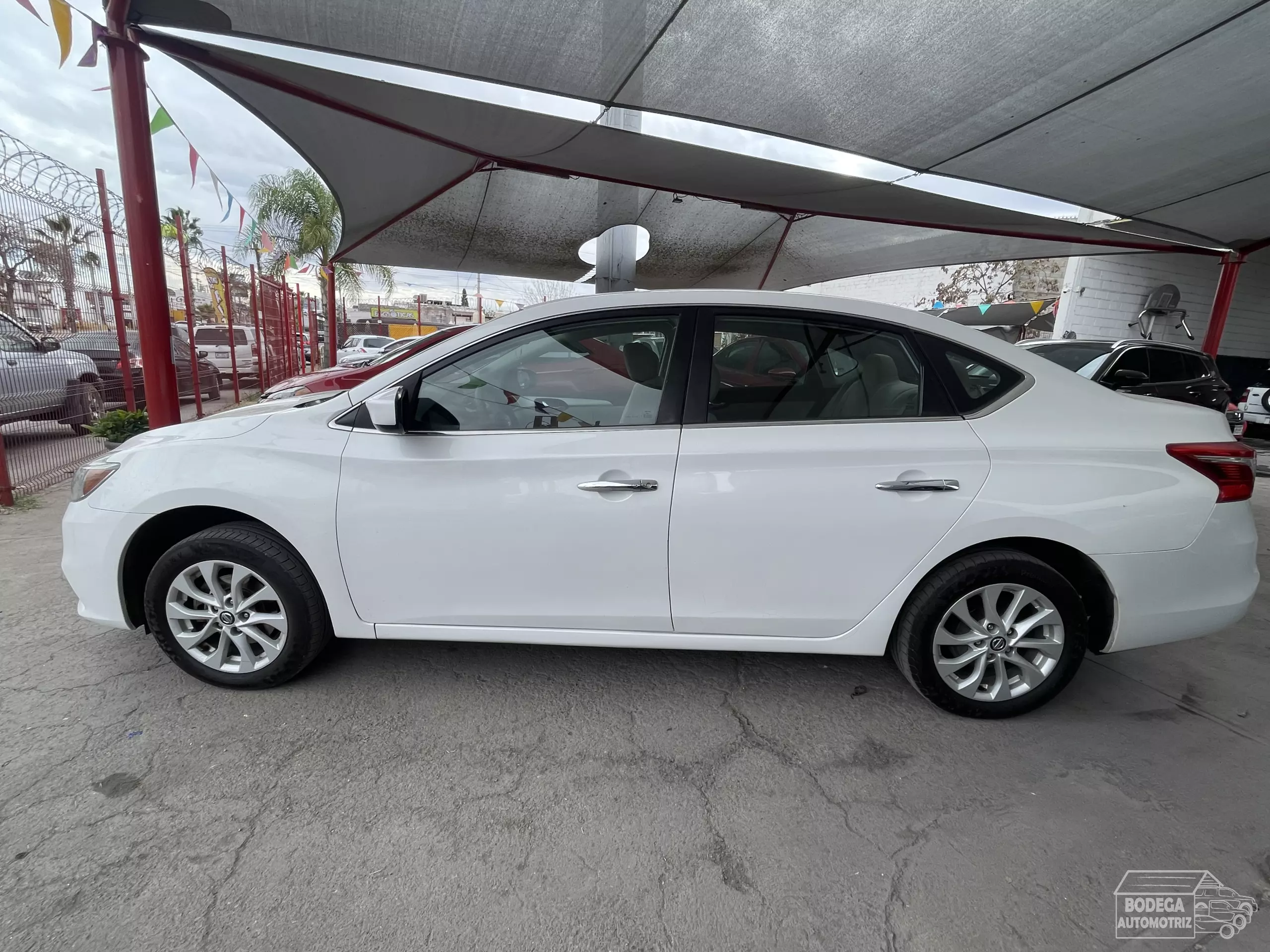 Nissan Sentra