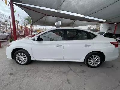 Nissan Sentra 2017
